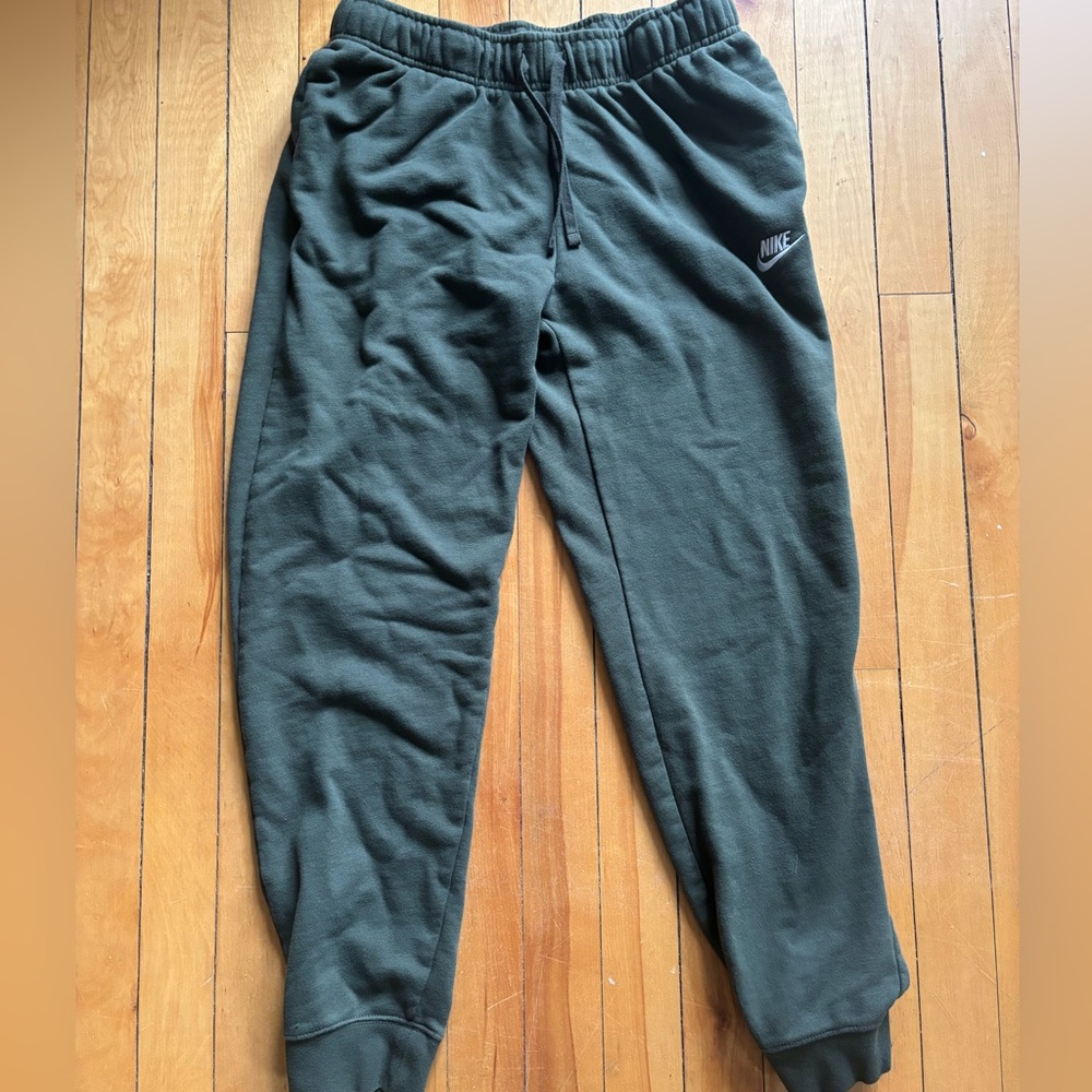 Nike Women’s Sweatpants